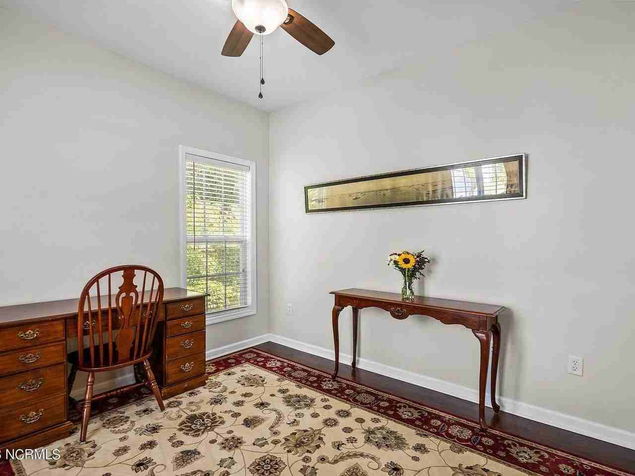 1010 Meridian Dr - Photo 7 of 50