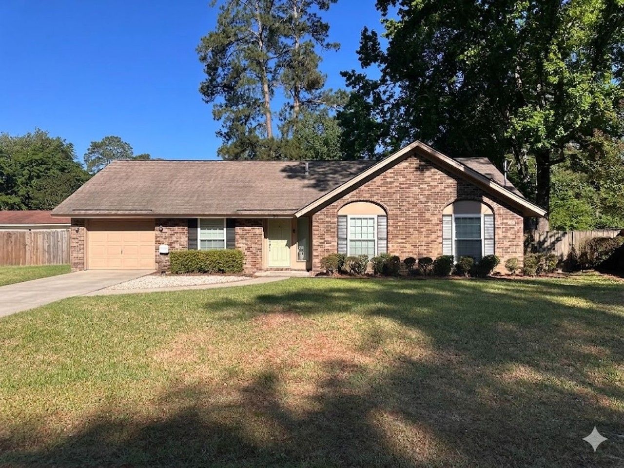 454 Floyd Cir - Photo 2 of 3
