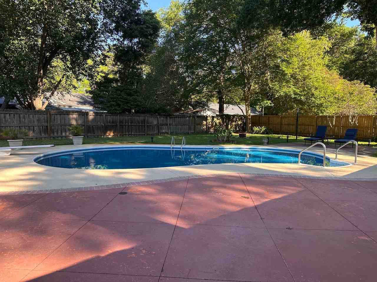 454 Floyd Cir - Photo 3 of 3