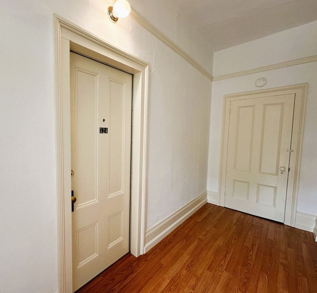 524 Western Ave - Photo 3 of 26