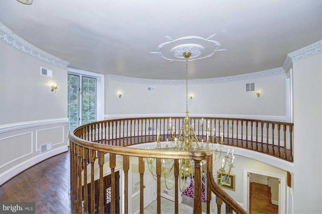 12009 Piney Meetinghouse Rd - Photo 3 of 27