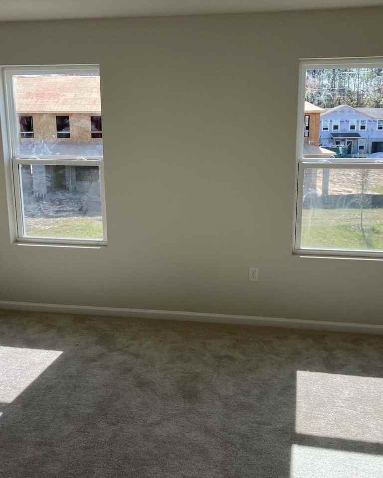 12065 Grizzly Ln - Photo 2 of 9