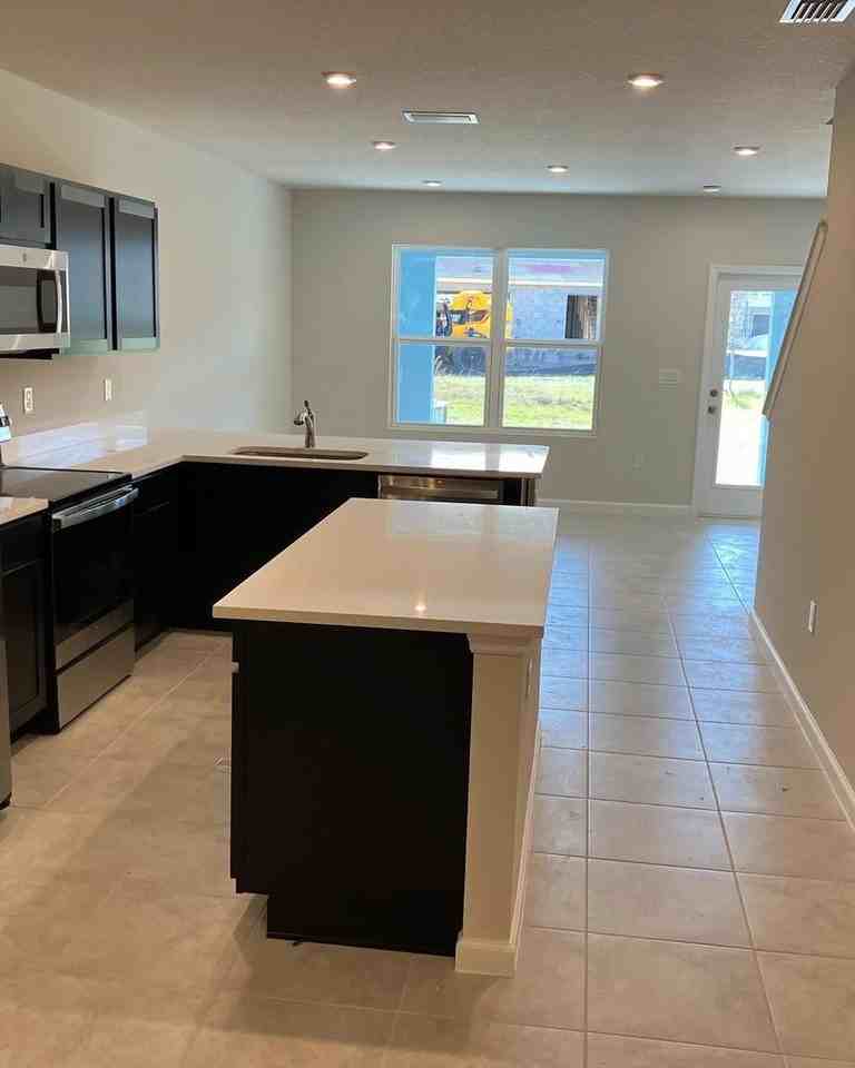 12065 Grizzly Ln - Photo 7 of 9