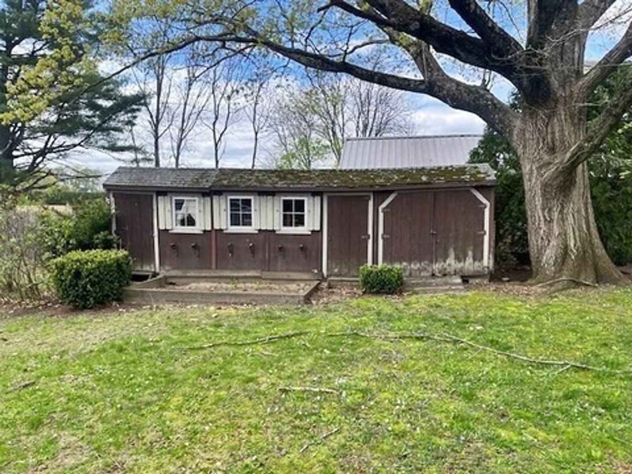 73 Elm St - Photo 4 of 18