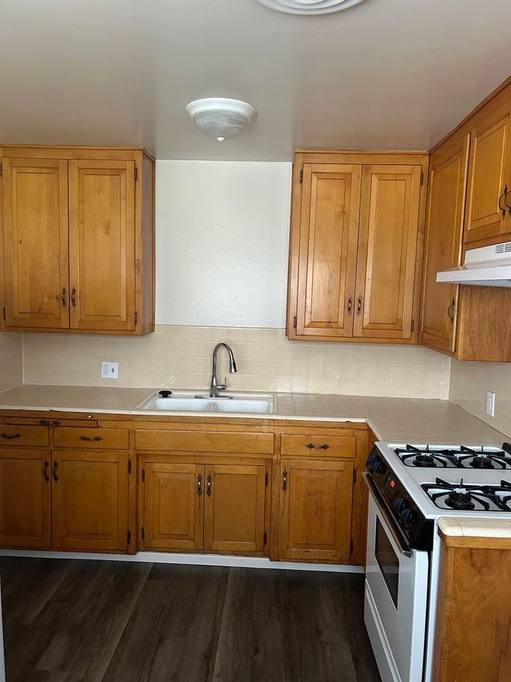 108 Garnsey Ave - Photo 2 of 7