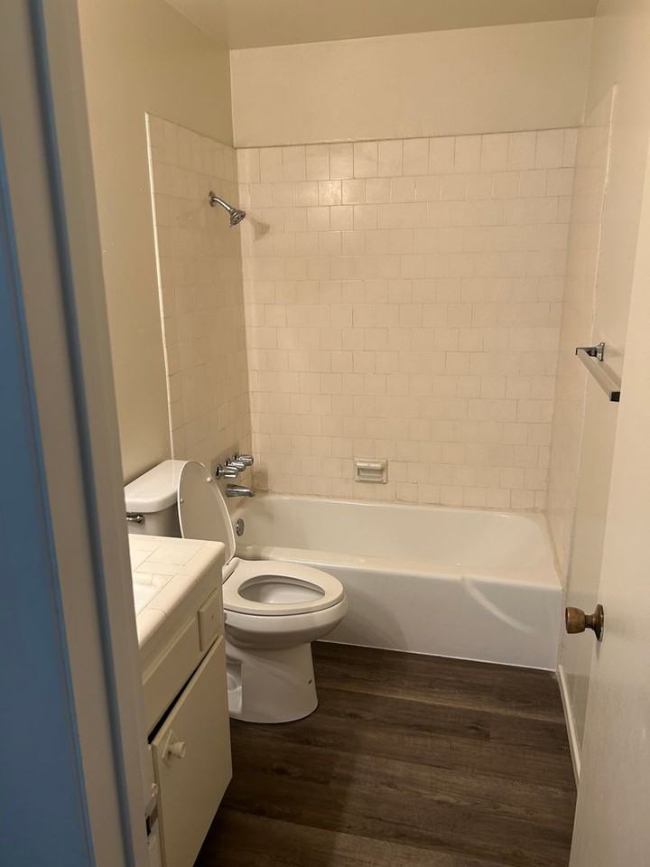108 Garnsey Ave - Photo 6 of 7
