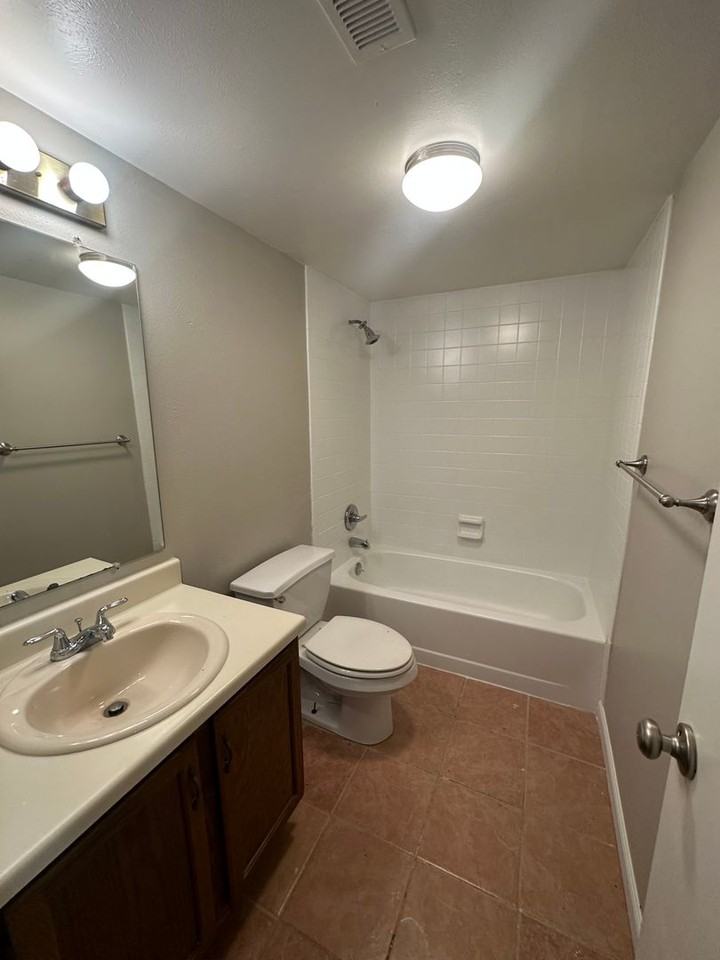 15402 E Arizona Ave #107 - Photo 5 of 9