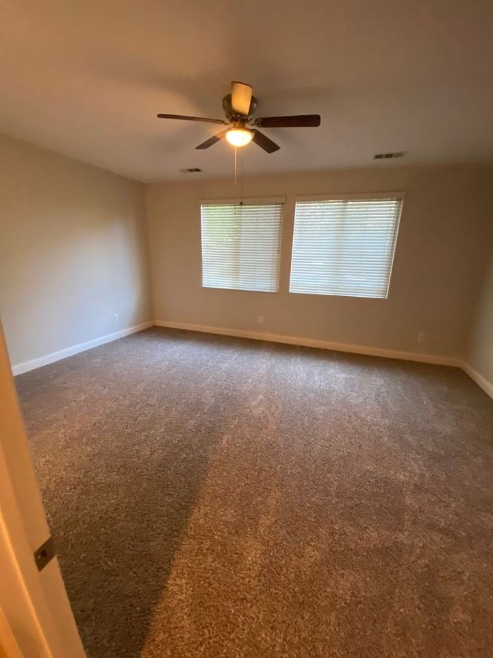 12318 Rambler Ave - Photo 6 of 24