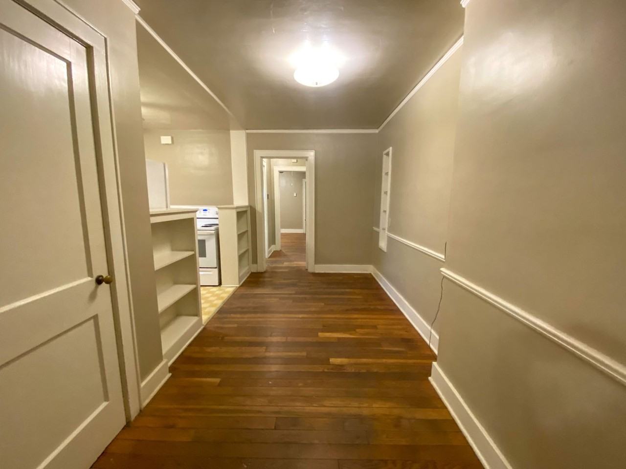 488 Ellsworth St - Photo 5 of 15