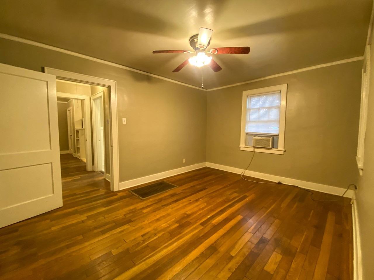 488 Ellsworth St - Photo 6 of 15