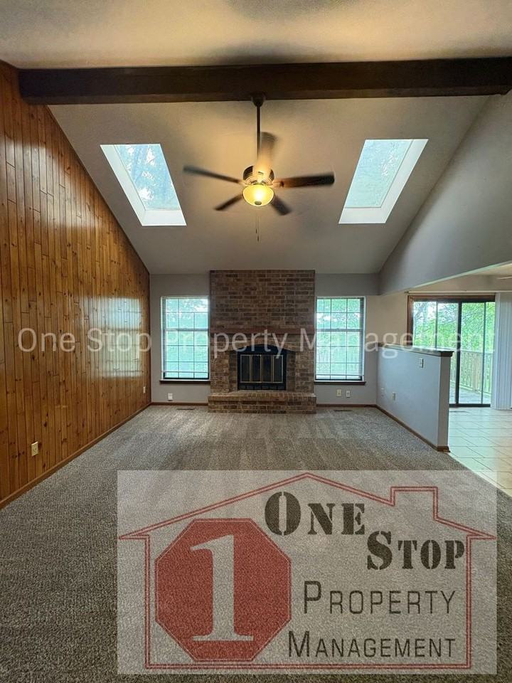 2612 Se 7th Street Ter - Photo 3 of 22