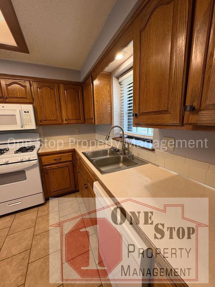 2612 Se 7th Street Ter - Photo 5 of 22