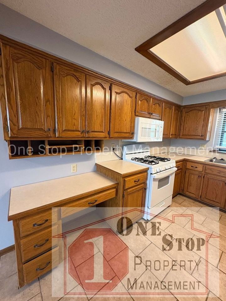 2612 Se 7th Street Ter - Photo 6 of 22