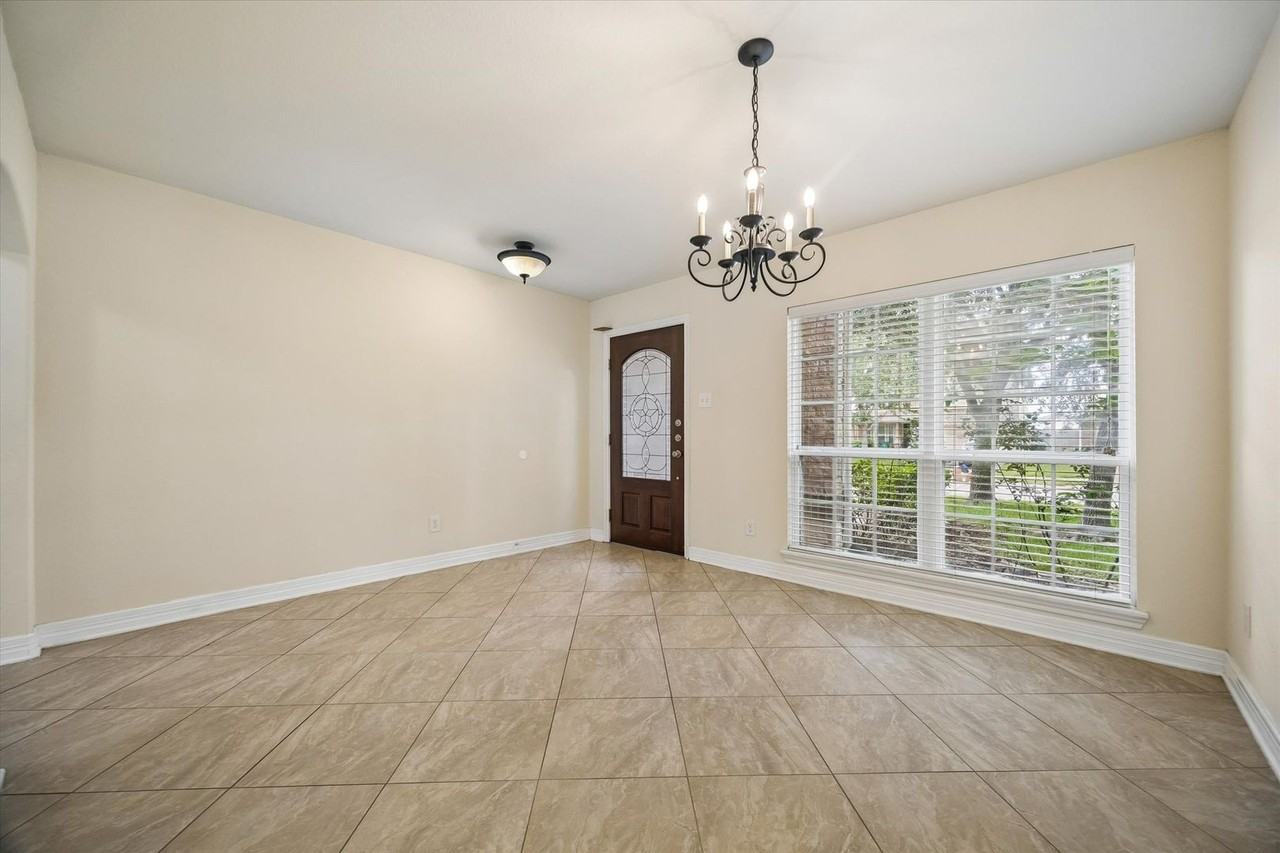 10108 Hidden Creek Falls Ln - Photo 3 of 17