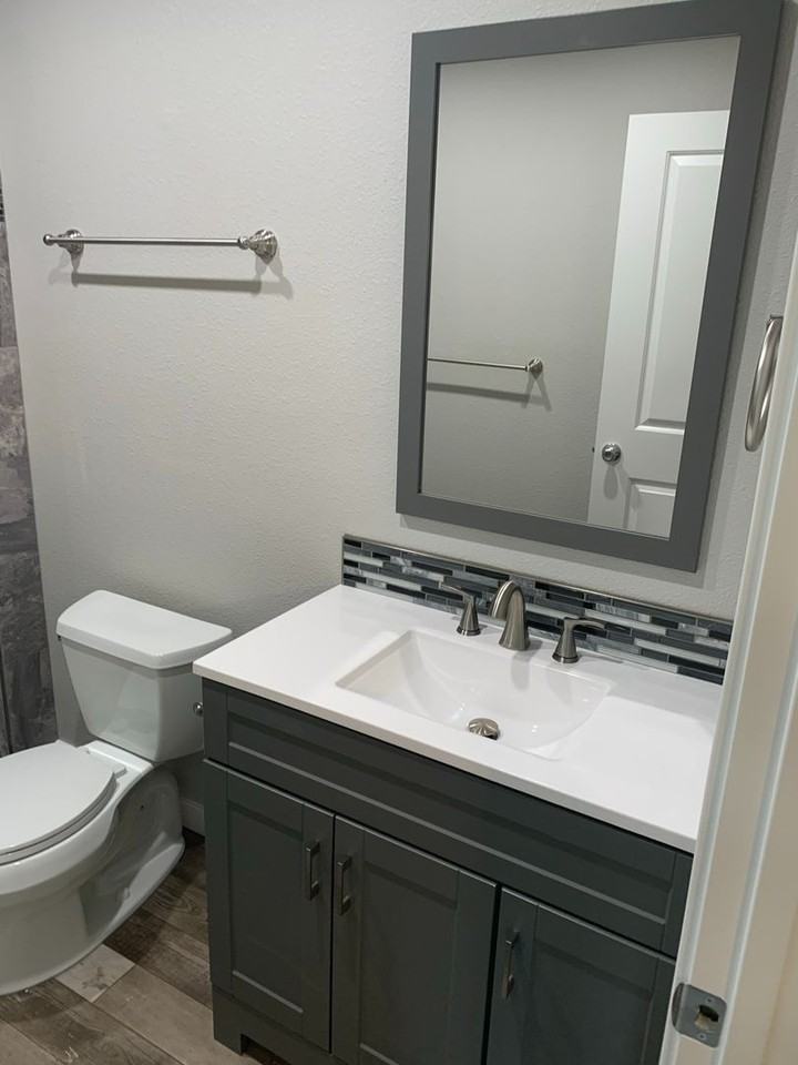 2038 Laburnum Ave - Photo 7 of 20