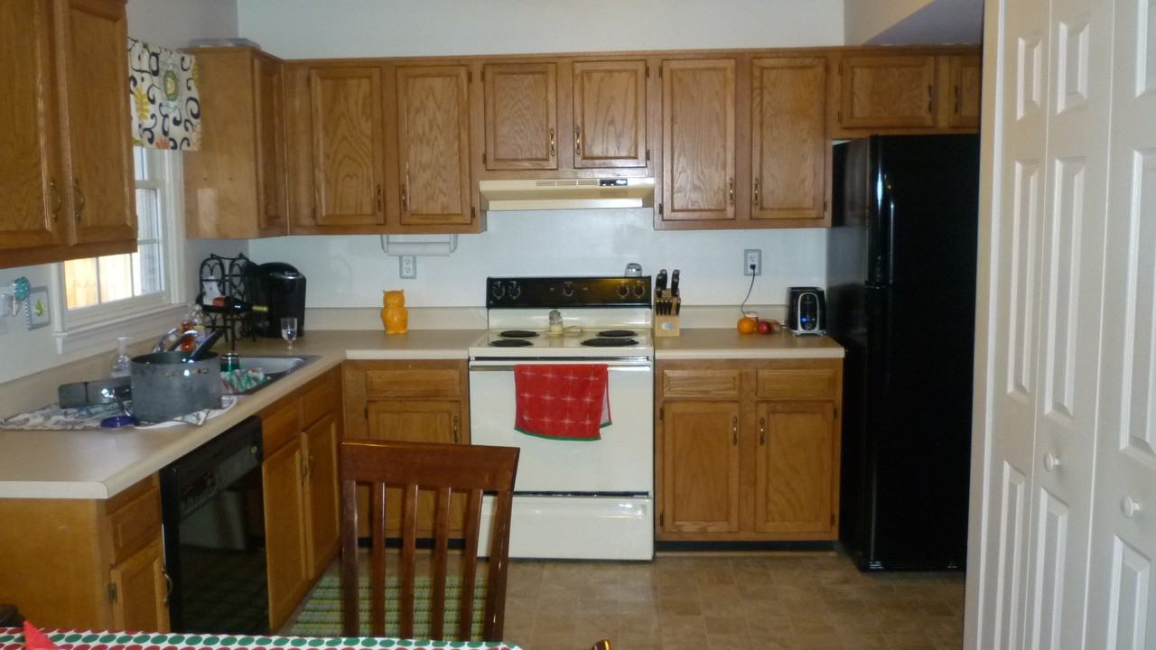 5633 Lake Sharon Dr - Photo 4 of 16