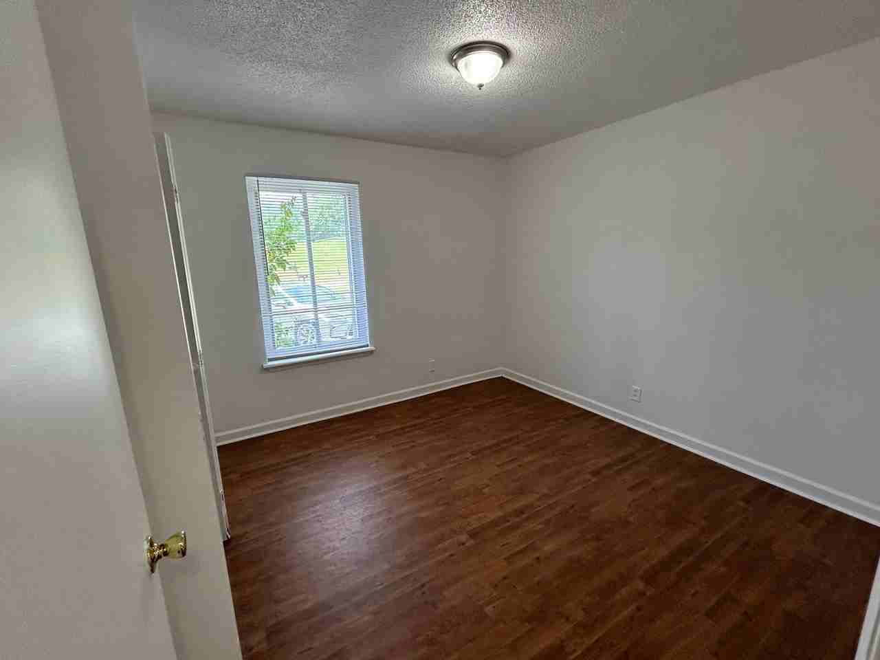 711 Frankfort Dr - Photo 6 of 10
