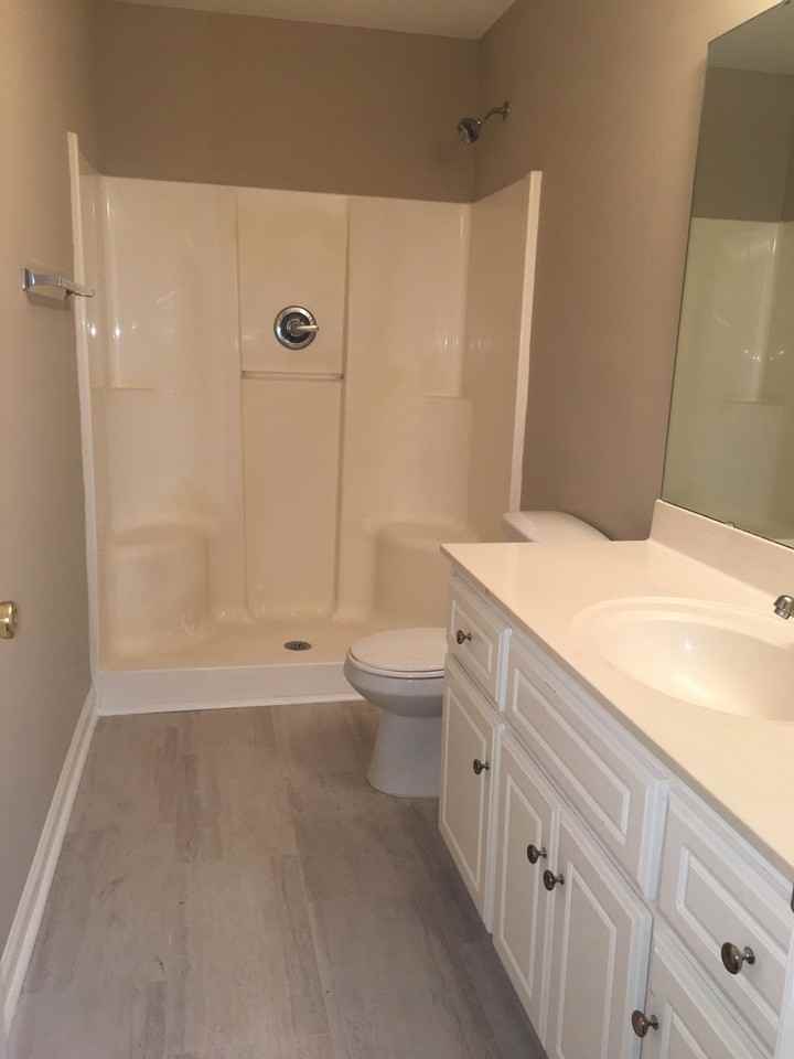122 Waverly Point Dr - Photo 7 of 12
