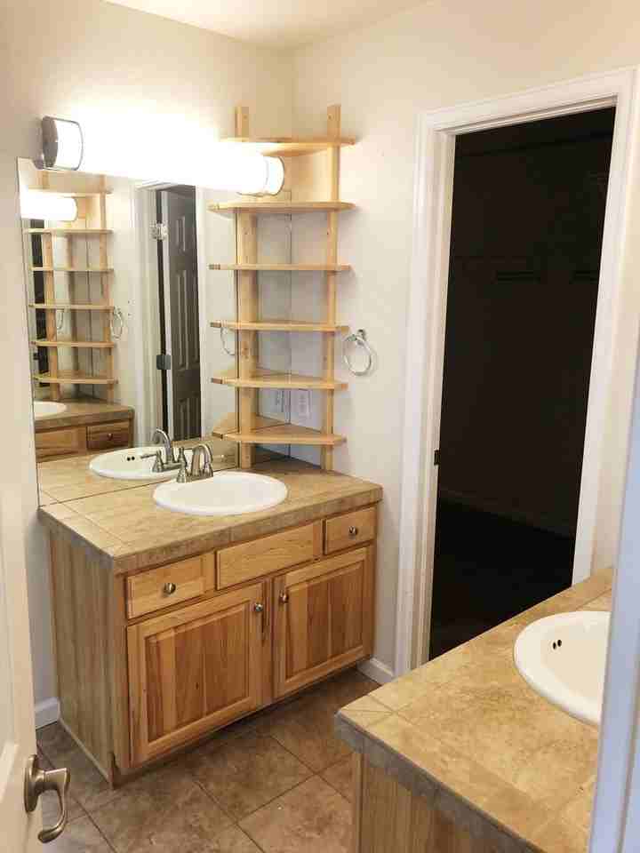 325 E Las Animas St - Photo 4 of 16