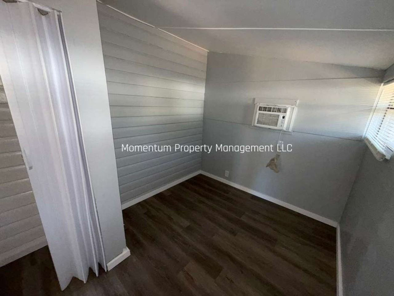 1428 12th St S - Photo 4 of 7