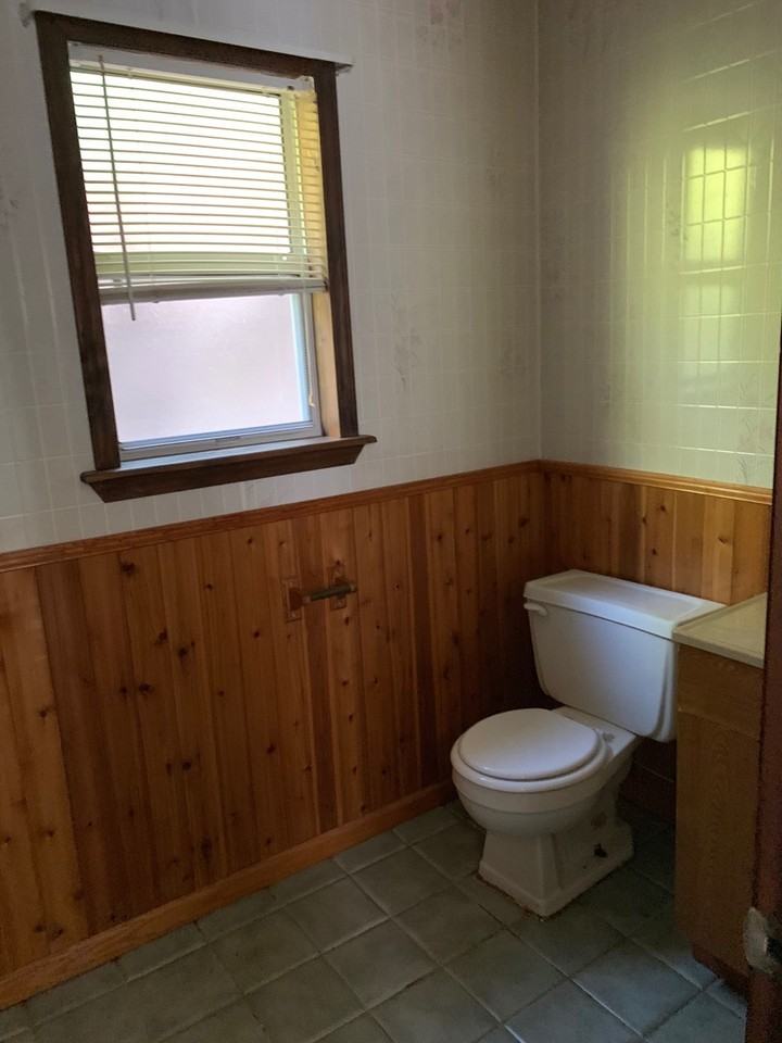 732 Fleming Rd - Photo 5 of 10