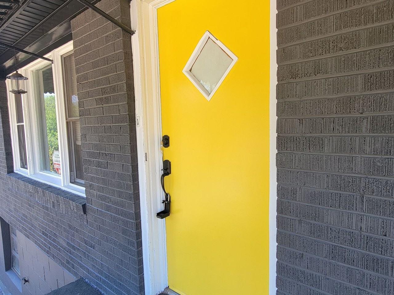 165 Chicamauga Pl Sw - Photo 4 of 20