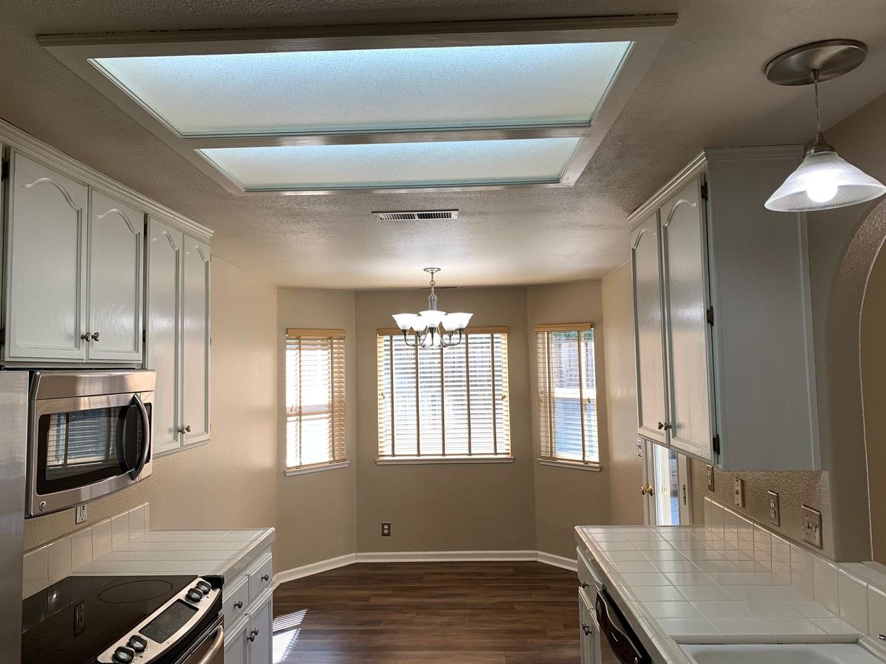 203 Legacy Ln - Photo 6 of 30