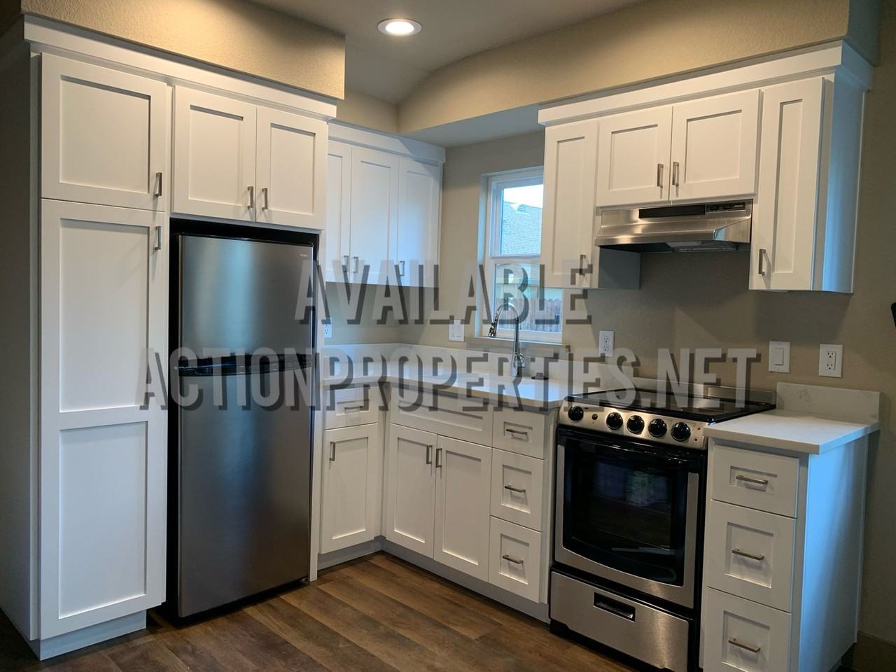 113 Doyle St - Photo 3 of 10