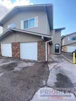 featured image of 903 Mountain View Dr