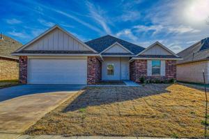 featured image of 3112 Pebble Pond Dr