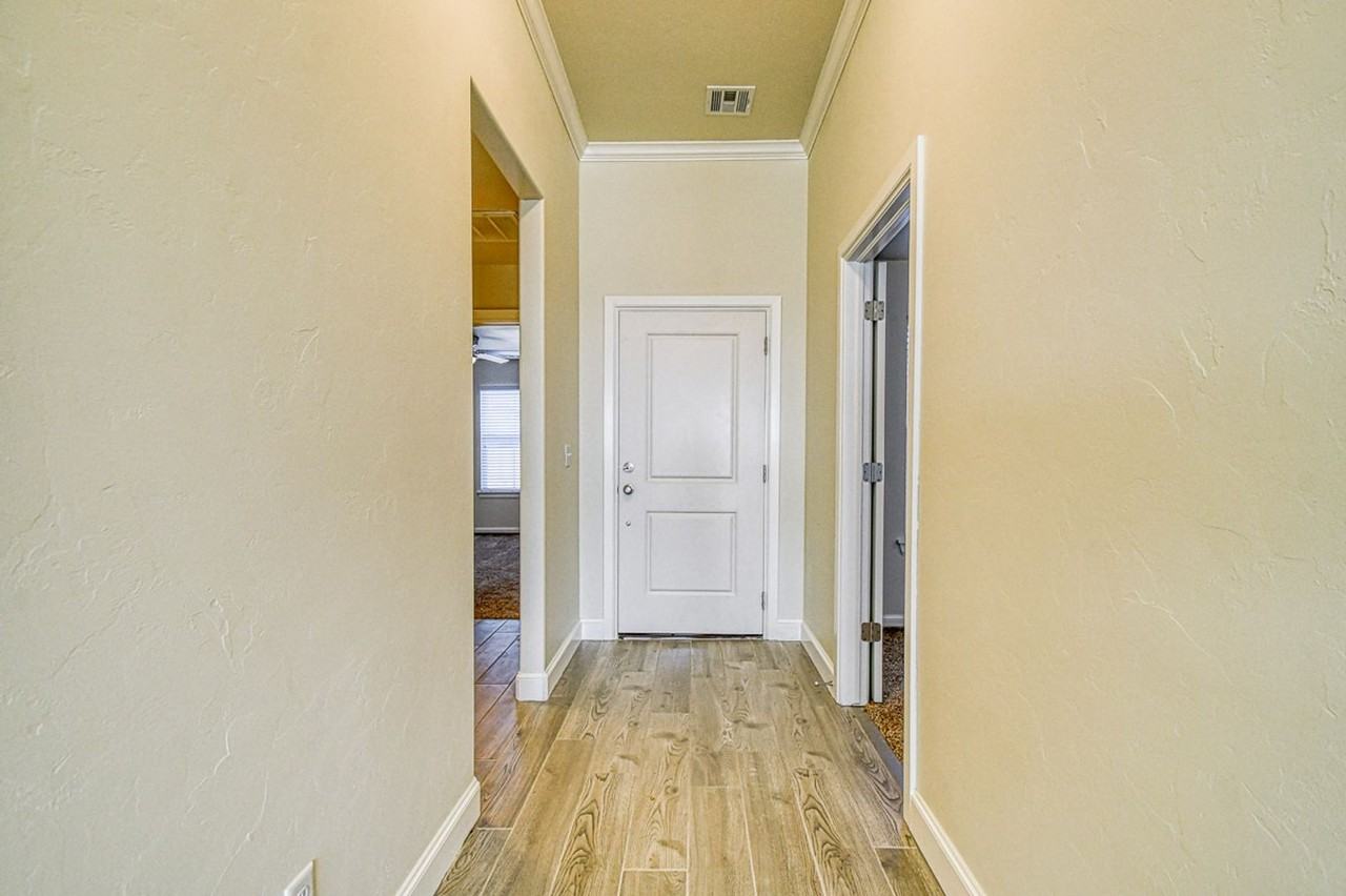 3112 Pebble Pond Dr - Photo 4 of 50