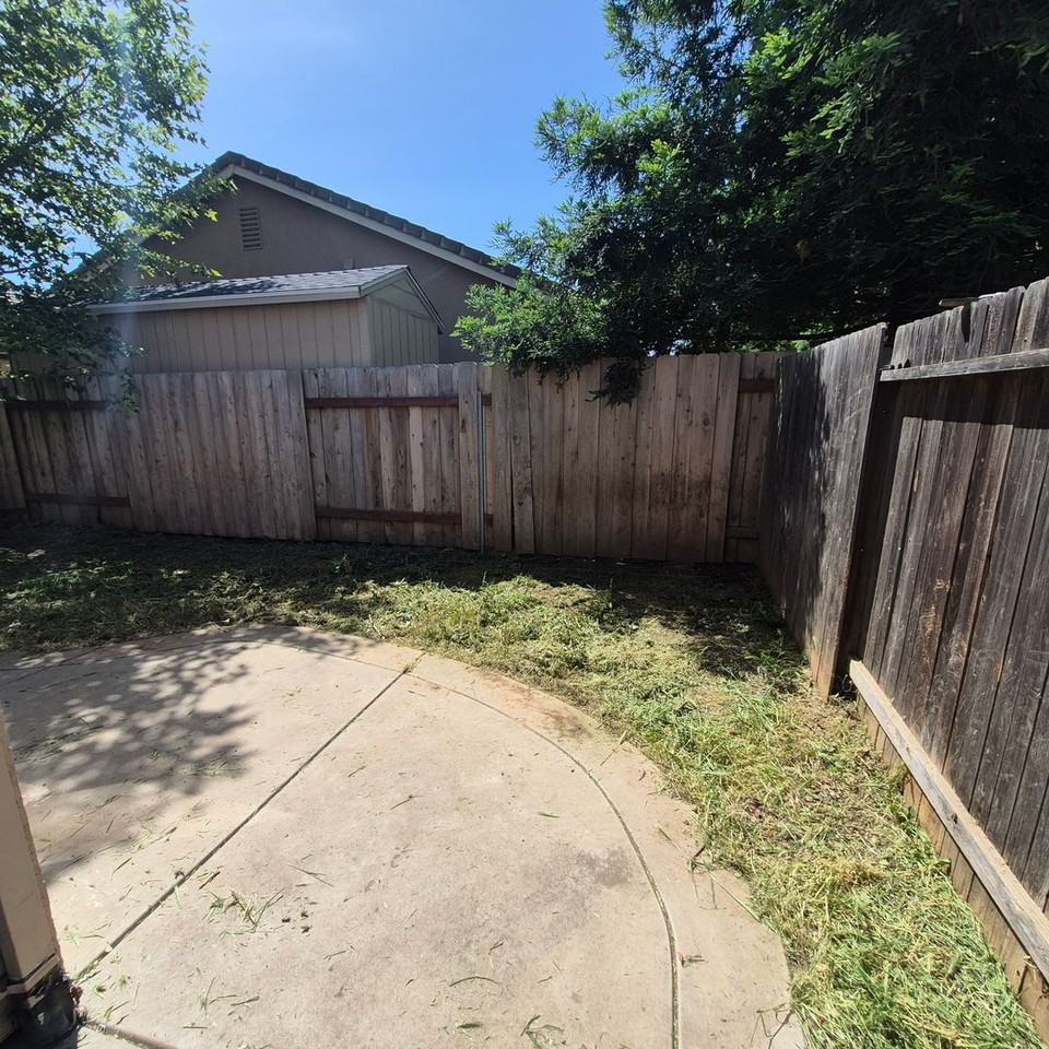 8836 Avalon Hills Way - Photo 2 of 22