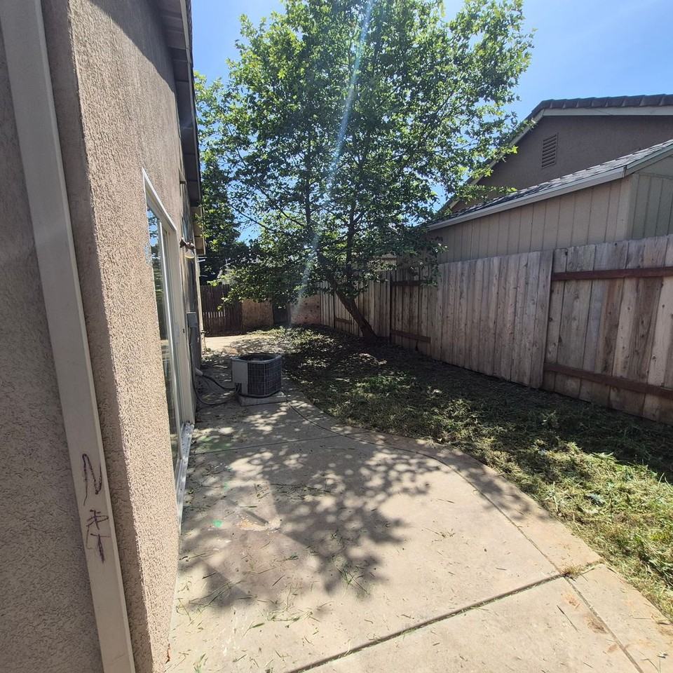 8836 Avalon Hills Way - Photo 3 of 22