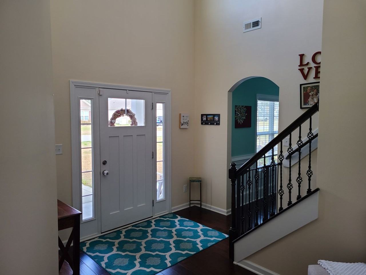 403 Derrick Dr - Photo 2 of 30
