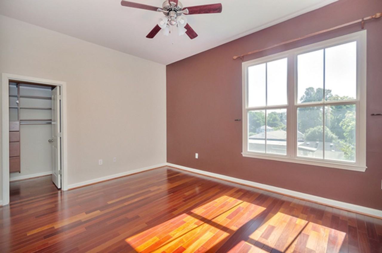 715 Walker Sq - Photo 7 of 9