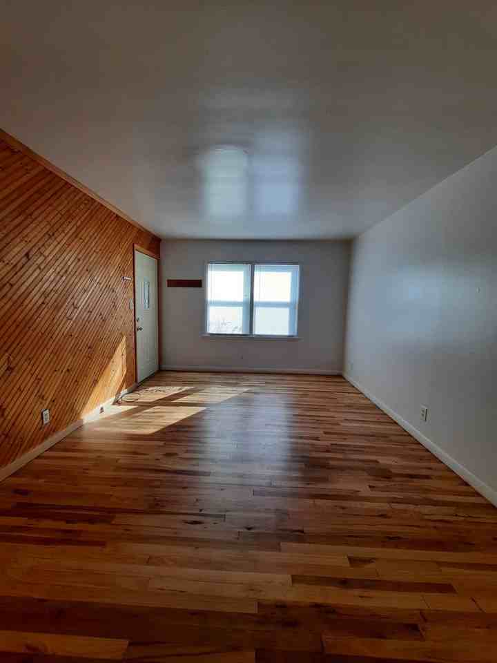 1623 Boulder St - Photo 4 of 13