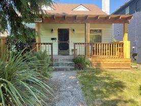 6711 N Albina Ave - Photo 1 of 1