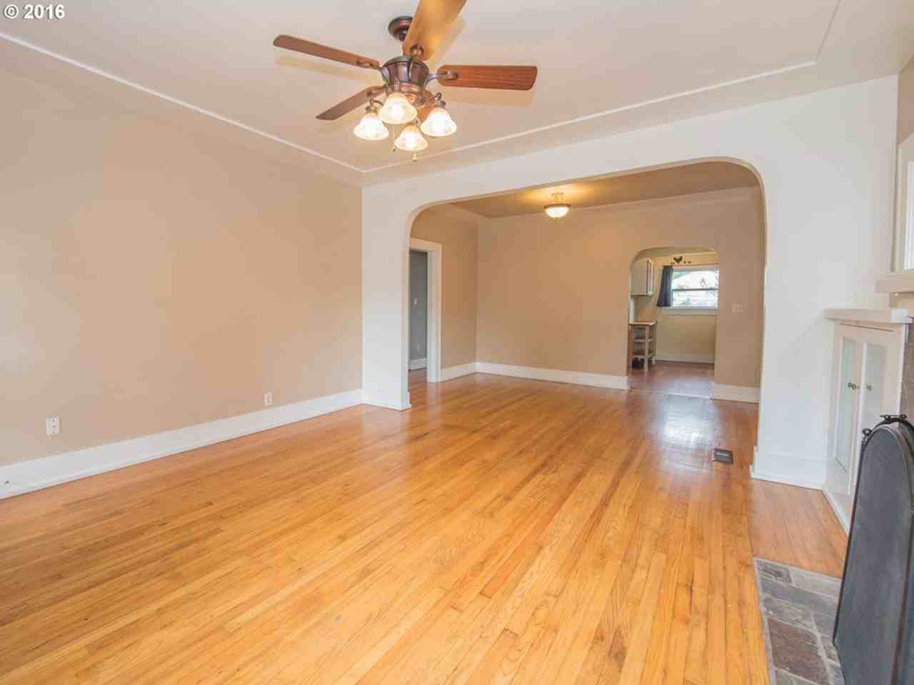 6711 N Albina Ave - Photo 4 of 18