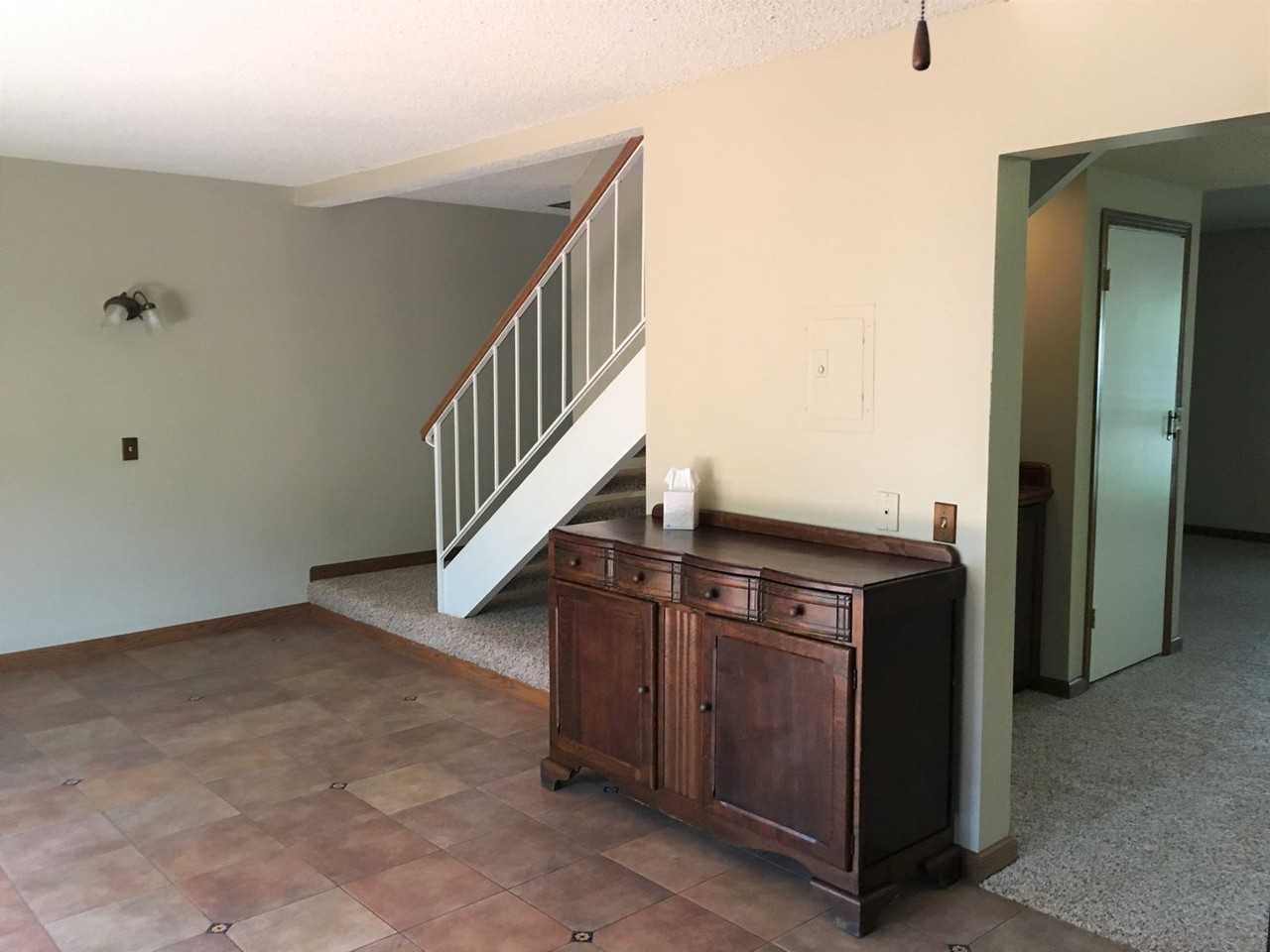 4210 Via Largo - Photo 4 of 23