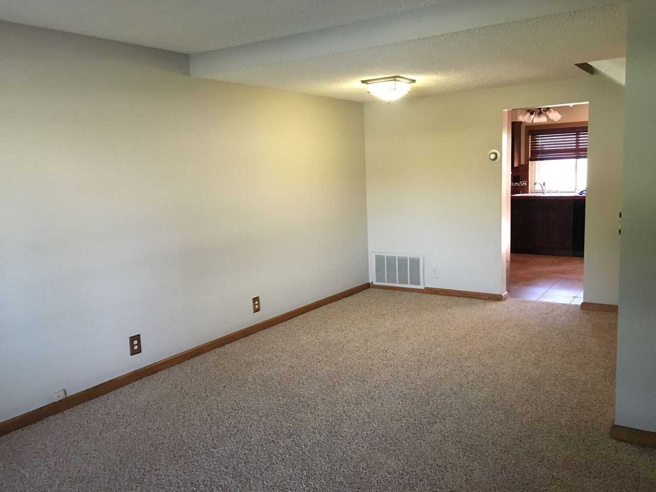 4210 Via Largo - Photo 7 of 23