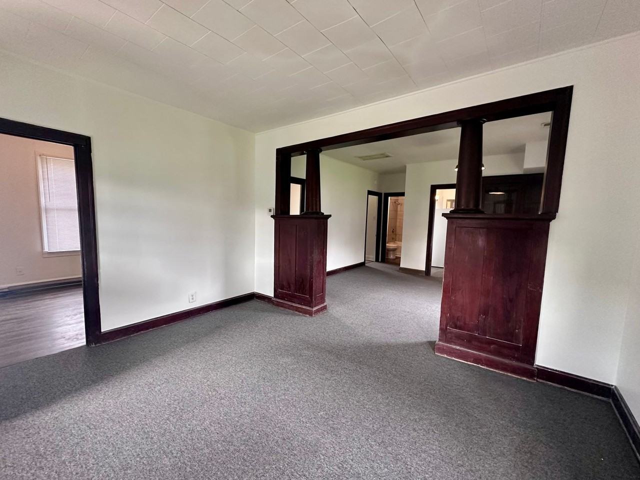 3511 Forrest Ave - Photo 4 of 20