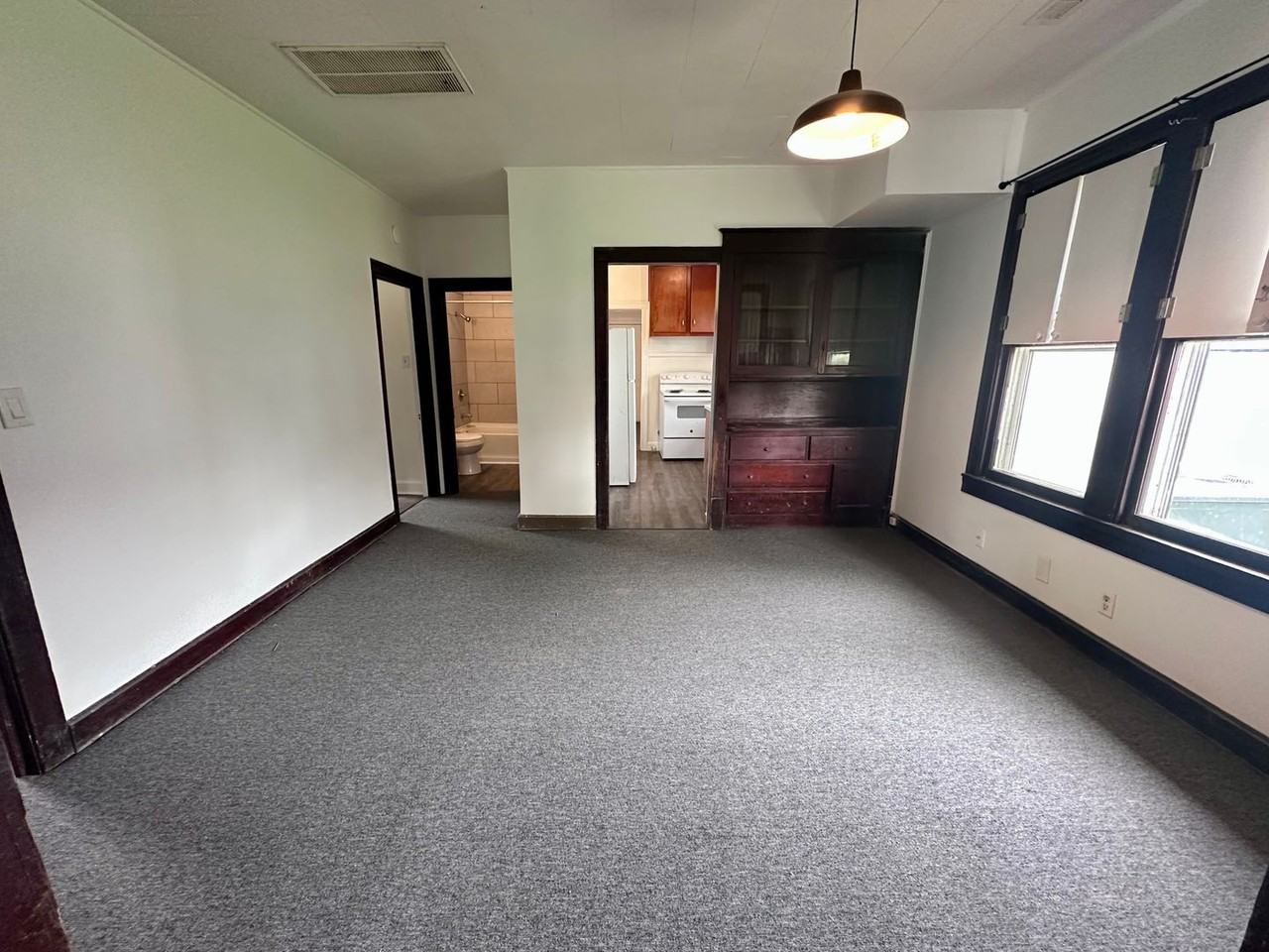 3511 Forrest Ave - Photo 5 of 20