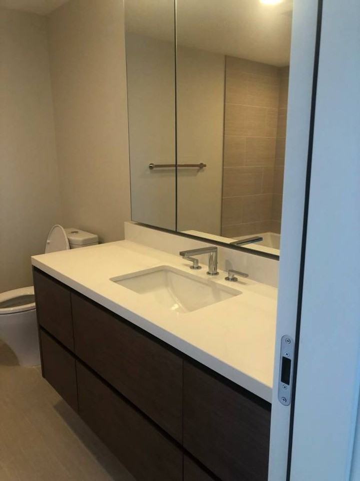 121 Stewart St #1508 - Photo 7 of 8