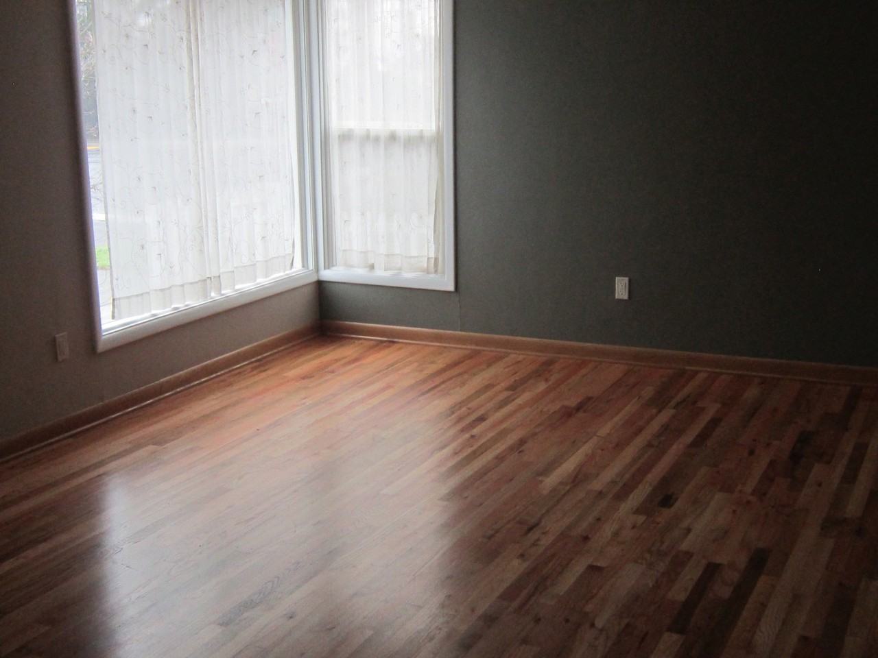 3900 Nw Division Ave - Photo 2 of 30