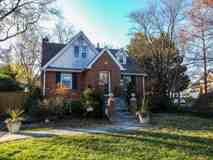 903 Crestview Dr - Photo 1 of 1