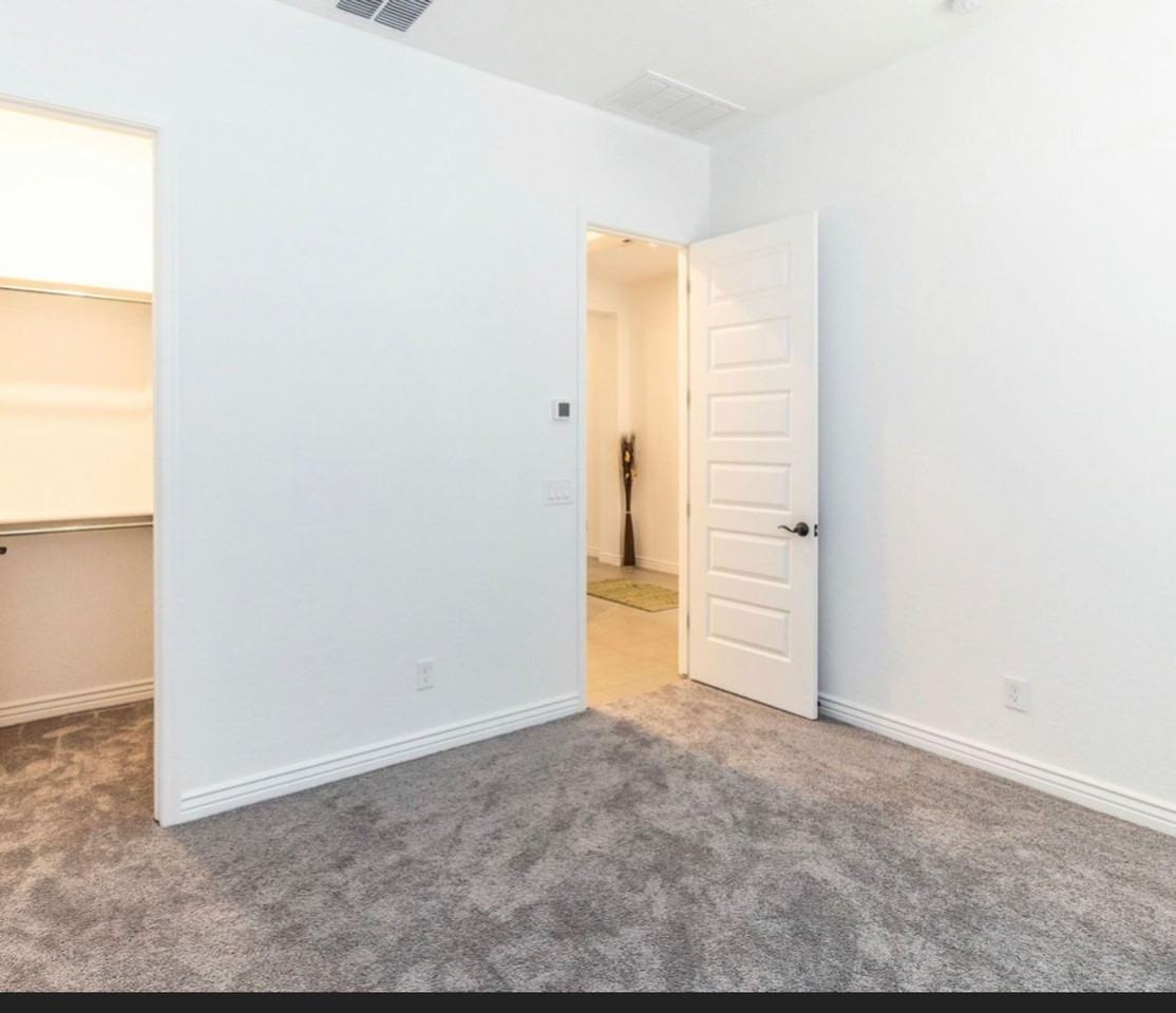 21063 E Mayberry Rd - Photo 4 of 24