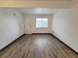 featured image of 711 W Willoughby Ave