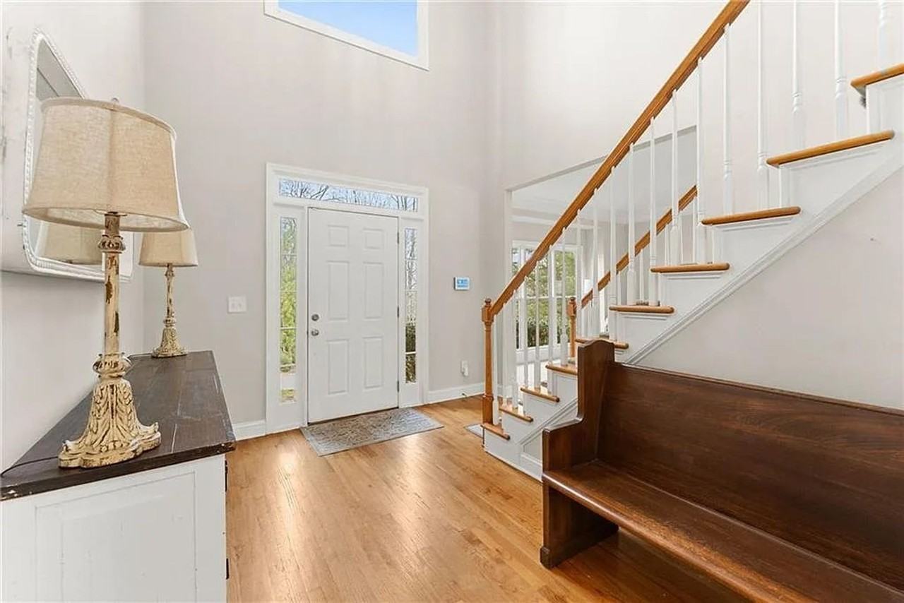 5987 Wellington Ave - Photo 2 of 21