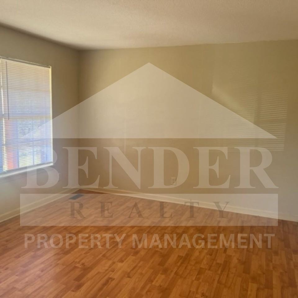 815 Scenic Dr Se - Photo 4 of 7