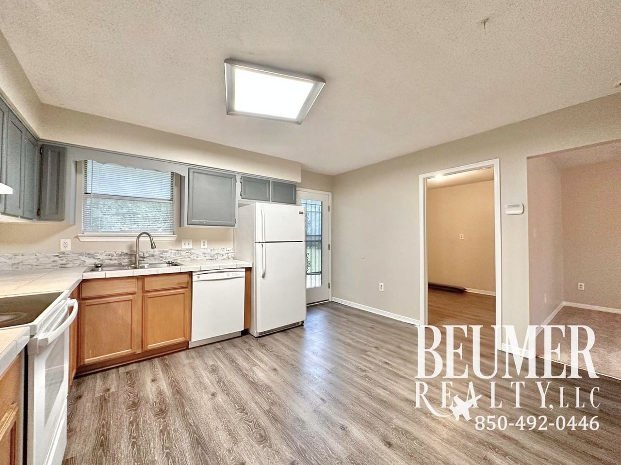 2292 Sparrow Ln - Photo 5 of 20